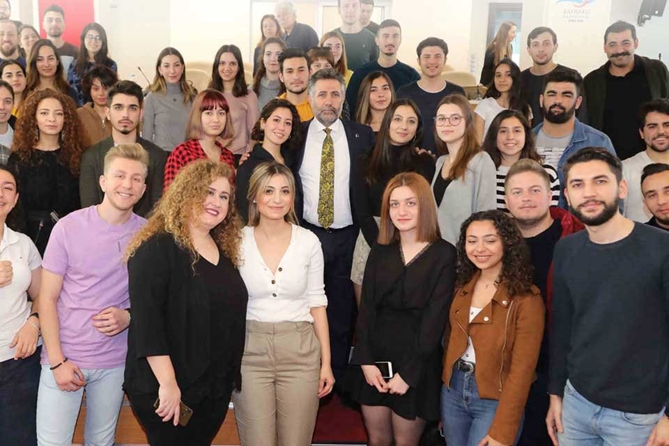 Bayraklı Belediye Başkanı Serdar Sandal'dan eğitime b&uuml;y&uuml;k bir destek daha