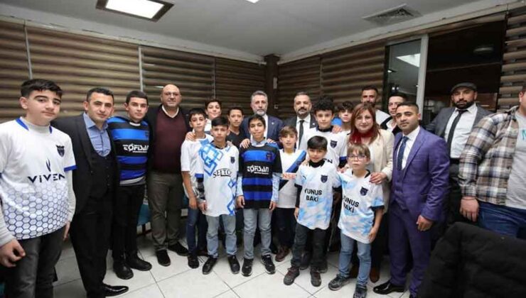 Başkan Sandal: ‘İzmir’in kalbi Bayraklı’yı sanatla, sporla dolduracağız’