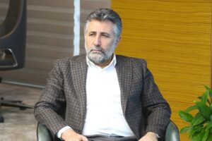 Adalet Mahallesi'nde Elektrik İletim A.Ş. (TEİAŞ) tarafından yapımına başlanan ve vatandaşların tepkisine