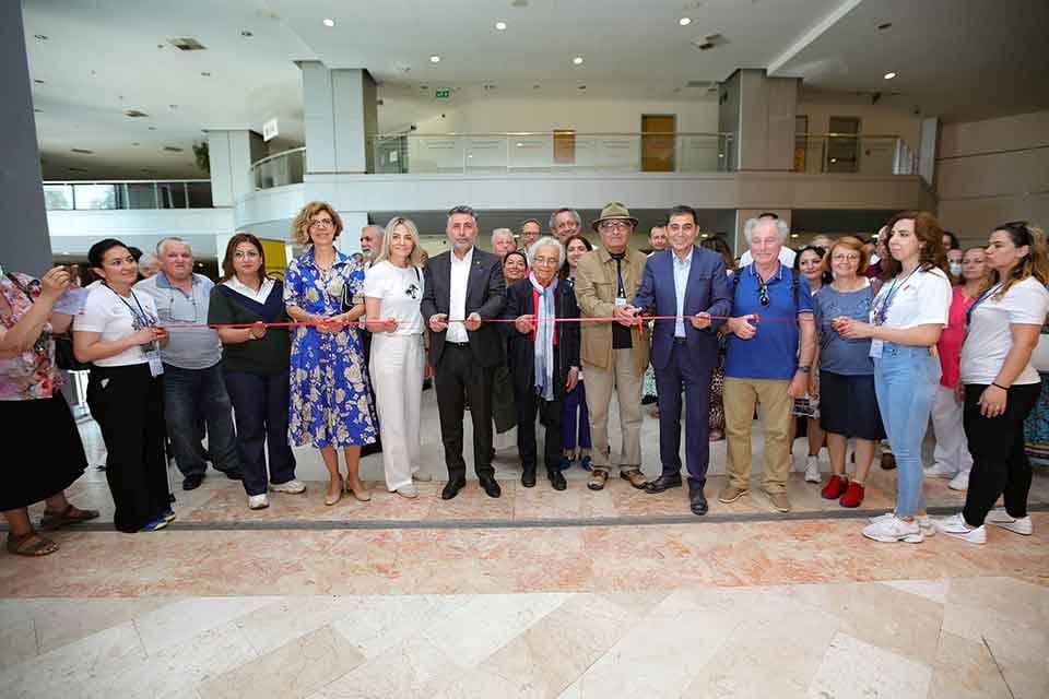 Bayraklı Belediyesi tarafından d&uuml;zenlenen 1. Bayraklı Uluslararası Homeros Edebiyat/Sanat Festivali&rsquo;nin