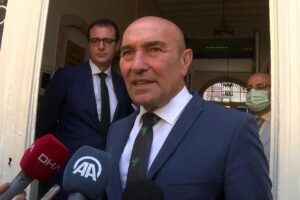 İzmir'in Buca, Karabağlar ve Gaziemir il&ccedil;elerinde d&uuml;n şebeke suyundan rahatsızlandıkları