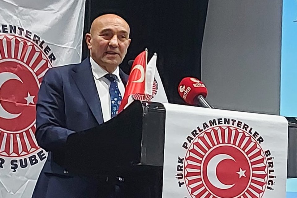 Türk Parlamenterler Birliği İzmir Şubesi’nin düzenlediği ‘Türkiye’nin Mevcut Yerel Yönetim