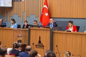 Yıkılan Buca Cezaevi arazisinin yeşil alan ağırlıklı bir kullanımla kamuya