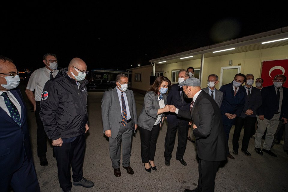 İzmir B&uuml;y&uuml;kşehir Belediye Başkanı Tun&ccedil; Soyer, B&uuml;y&uuml;kşehir Belediyesi ve bağlı