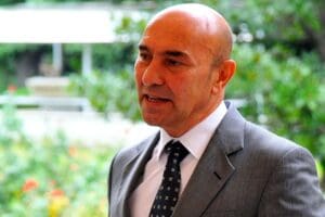 İzmir B&uuml;y&uuml;kşehir Belediye Başkanı Soyer, katıldığı&nbsp;televizyon programında&nbsp;D&uuml;nya Bankası ile kredi