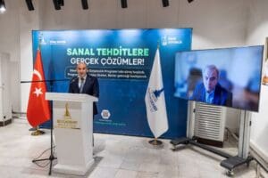 İzmir B&uuml;y&uuml;kşehir Belediyesi&rsquo;nin siber g&uuml;venlik alanında gen&ccedil; girişimcileri desteklemek i&ccedil;in