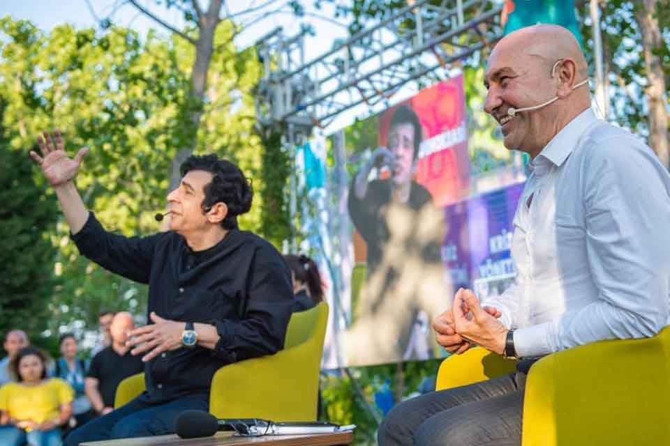 İzmir B&uuml;y&uuml;kşehir Belediye Başkanı Tun&ccedil; Soyer, İzmir Gen&ccedil;lik Festivali kapsamında