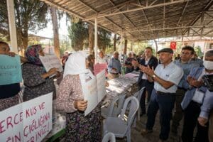 &ldquo;Temiz Gediz, Temiz K&ouml;rfez&rdquo; sloganıyla &ccedil;ıktığı havza turunda G&ouml;lmarmara Sulak