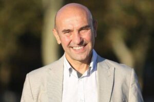 İzmir B&uuml;y&uuml;kşehir Belediye Başkanı Tun&ccedil; Soyer, pandemi ve kısıtlamalar nedeniyle