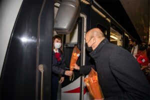 İzmir B&uuml;y&uuml;kşehir Belediye Başkanı Tun&ccedil; Soyer 8 Mart D&uuml;nya Kadınlar