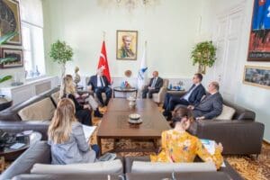 Yunanistan&rsquo;ın Ankara B&uuml;y&uuml;kel&ccedil;isi Christodoulos J. Lazaris ve İzmir Başkonsolosu Despoina