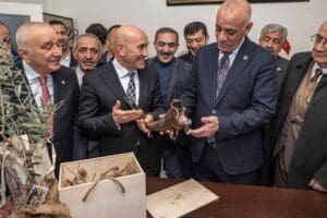 Diyarbakır&rsquo;da d&uuml;zenlenecek 1. Mezopotamya Turizm ve Gastronomi Fuarı&rsquo;nın &ouml;ncesinde İzmir