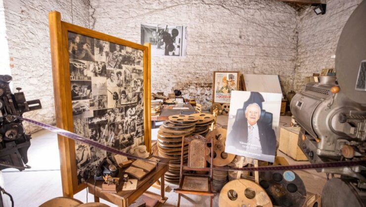 Başkan Soyer'den sanatseverlere müjde: 'Sinema müzesi için çalışmaya başladık'