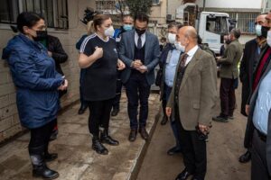 İzmir Büyükşehir Belediye Başkanı Tunç Soyer ve CHP Yerel Yönetimlerden