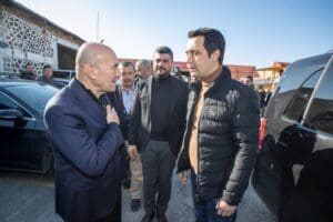 İzmir B&uuml;y&uuml;kşehir Belediye Başkanı Tun&ccedil; Soyer, Hatay&rsquo;ın depremde tek bir