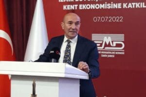 Ekonomi Muhabirleri Derneği (EMD) İzmir Şubesi&rsquo;nin &lsquo;Geleceğin T&uuml;rkiyesi İzmir-İzmir B&uuml;y&uuml;kşehir