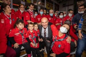 Engelsiz bir kent yaratmak i&ccedil;in &ccedil;alışmalarını s&uuml;rd&uuml;ren İzmir B&uuml;y&uuml;kşehir Belediye