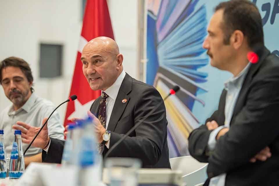 İzmir B&uuml;y&uuml;kşehir Belediye Başkanı Tun&ccedil; Soyer, &ldquo;100&rsquo;&uuml;nc&uuml; Yılında T&uuml;rkiye Cumhuriyeti&rdquo;