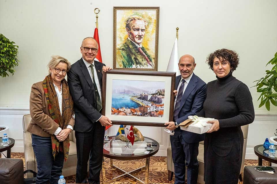 İsve&ccedil;&rsquo;in Ankara B&uuml;y&uuml;kel&ccedil;isi Staffan Herrstr&ouml;m İzmir B&uuml;y&uuml;kşehir Belediye Başkanı Tun&ccedil;