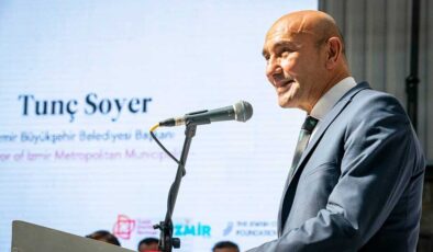 Başkan Soyer İzmir Yahudi Mirası Projesi'nin açılışına katıldı: 'Proje Kemeraltı'na büyük ivme kazandıracak'