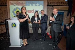 İzmir B&uuml;y&uuml;kşehir Belediyesi, Kosova Cumhuriyeti'nin bağımsızlığının 15&rsquo;inci yıl d&ouml;n&uuml;m&uuml; kutlamaları
