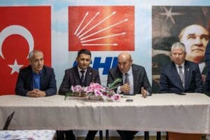 İzmir B&uuml;y&uuml;kşehir Belediye Başkanı Tun&ccedil; Soyer, Menemen&rsquo;e yaptığı ziyaret kapsamında