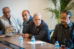 Roman yurttaşların oluşturduğu sivil toplum kuruluşlarının temsilcileriyle bir araya gelen
