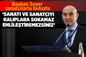 İzmir Büyükşehir Belediyesi’nin ev sahipliği yaptığı “Cumhuriyetin İkinci Yüzyılına Girerken