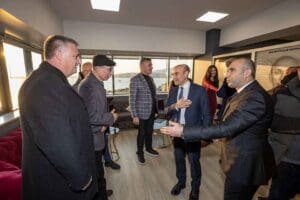 İzmir B&uuml;y&uuml;kşehir Belediye Başkanı Tun&ccedil; Soyer, Ege B&ouml;lgesi Sivas Dernekleri