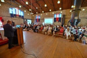 İzmir B&uuml;y&uuml;kşehir Belediye Başkanı Tun&ccedil; Soyer, İzmir Kent Konseyleri Birliği&rsquo;nin