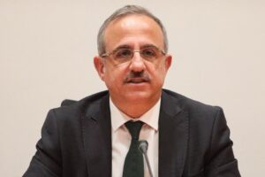 İzmir Büyükşehir Belediyesi; Karikatür Festivali kapsamında, Türk ve İslam karşıtı