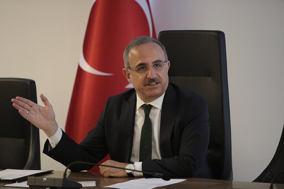 AK Parti İzmir İl Başkanı Kerem Ali Sürekli; günlerdir aralıksız