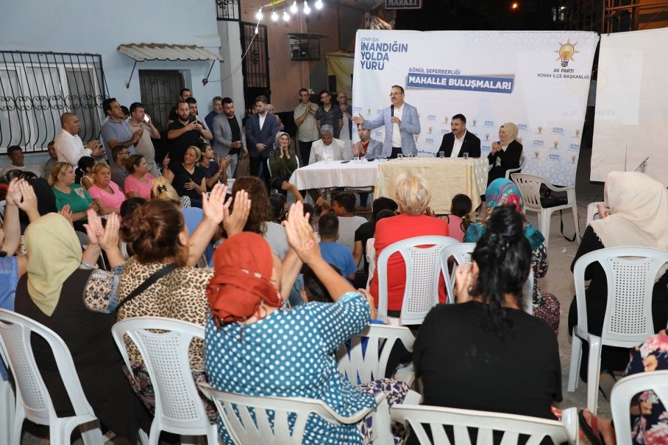 AK Parti İzmir İl Başkanlığı bu hafta, 30 ilçedeki eş