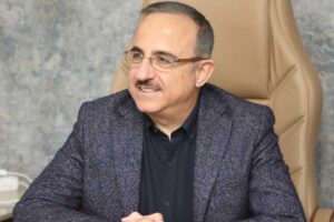 AK Parti İzmir İl Başkanı Kerem Ali Sürekli; Çiğli esnafıyla