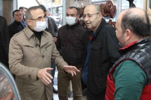 AK Parti İzmir; 30 ilçede eş zamanlı ve tam kadro