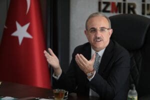 AK Parti İzmir İl Başkanı Kerem Ali S&uuml;rekli, İzmir B&uuml;y&uuml;kşehir