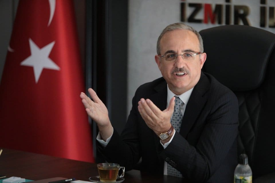 AK Parti İzmir İl Başkanı Kerem Ali S&uuml;rekli, İzmir B&uuml;y&uuml;kşehir