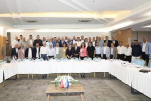 AK Parti İzmir İl Başkanlığı’nın vefa buluşmaları programı kapsamında, partinin