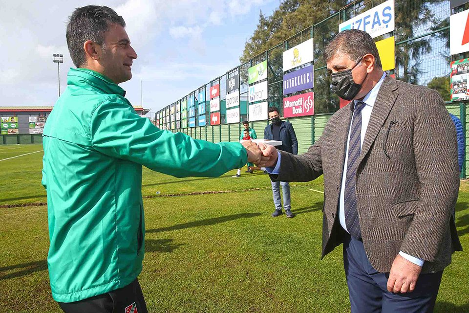 Karşıyaka Belediye Başkanı Dr. Cemil Tugay, Karşıyaka Spor Kulübü Selçuk