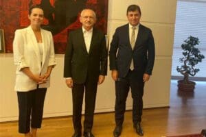 Karşıyaka Belediye Başkanı Dr. Cemil Tugay, eşi &Ouml;znur Tugay ile