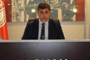 Karşıyaka Belediyesi Şubat ayı olağan toplantısı Karşıyaka Belediye Başkanı Cemil