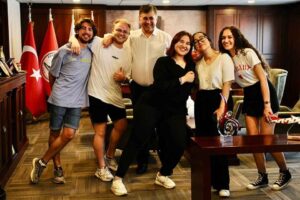 Karşıyaka Belediye Başkanı Dr. Cemil Tugay, Ege Üniversitesi İletişim Fakültesi