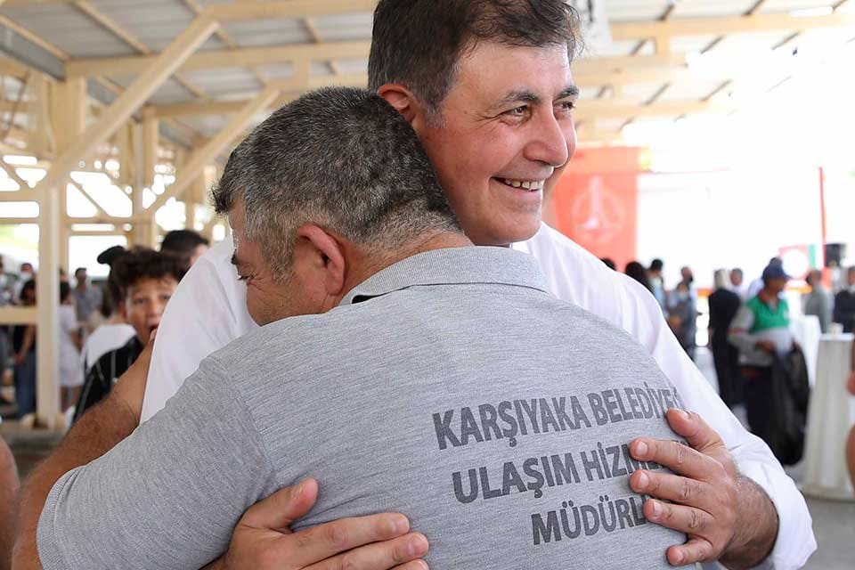 Karşıyaka Belediye Başkanı Dr. Cemil Tugay, Kurban Bayramı dolayısıyla &Ouml;rnekk&ouml;y