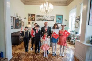 İzmir Büyükşehir Belediye Başkanı Tunç Soyer, 23 Nisan Ulusal Egemenlik