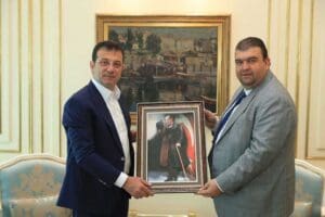 Seferihisar Belediye Başkanı İsmail Yetişkin, İstanbul B&uuml;y&uuml;kşehir Belediye Başkanı Ekrem