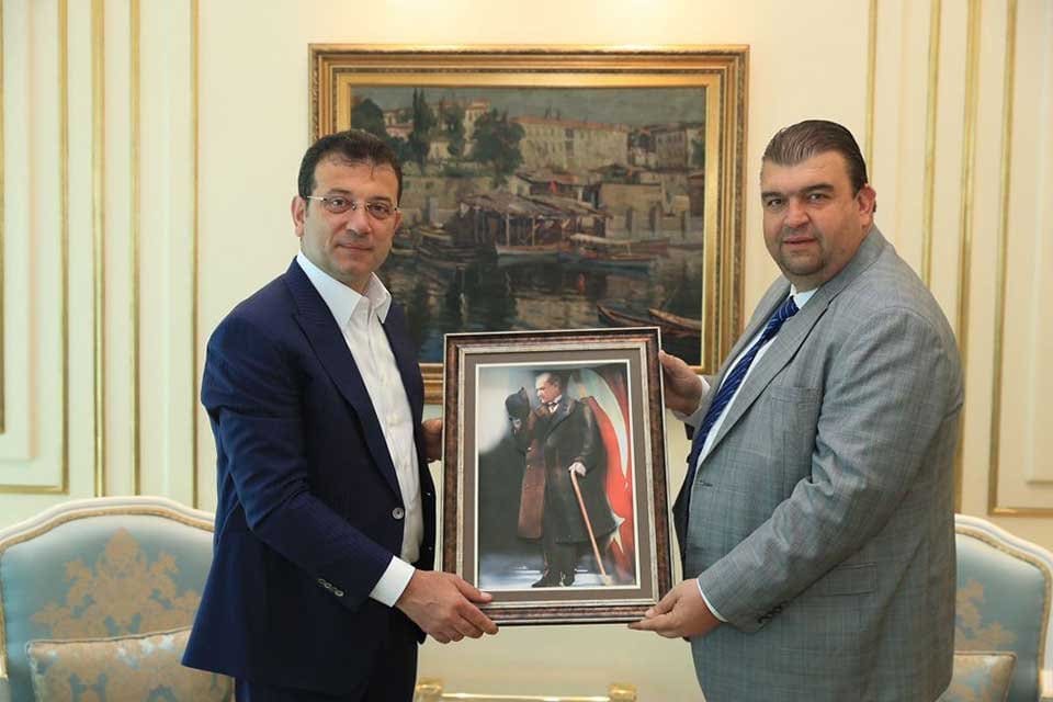 Seferihisar Belediye Başkanı İsmail Yetişkin, İstanbul B&uuml;y&uuml;kşehir Belediye Başkanı Ekrem