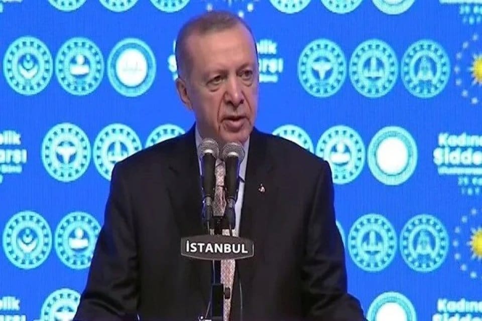 Cumhurbaşkanı Erdoğan, Suriye'ye kara harekatına ilişkin yeni bir mesaj verdi.