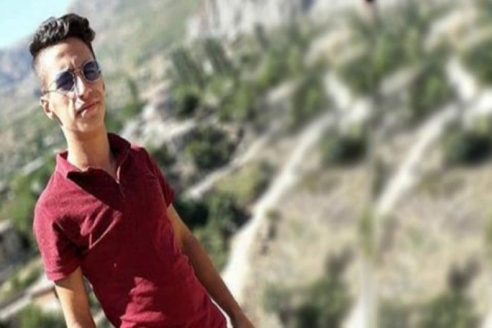 Kemalpaşa il&ccedil;esinde Batuhan Din&ccedil;er'i (18) tabancayla vurarak &ouml;ld&uuml;r&uuml;p, 'tahrik' ve