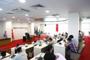 Bayraklı Belediyesi, İşkur Hizmet Noktası&rsquo;nın aktif &ccedil;alışmaları ile binlerce kişiye