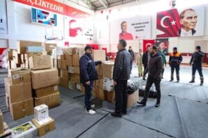 T&uuml;rkiye&rsquo;yi sarsan deprem felaketi ile birlikte başlatılan yardım kampanyaları kapsamında